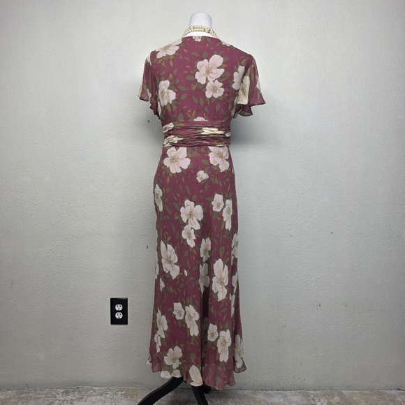 Adrianna Papell Burgundy and Cream Floral Dress Size 14 - Picture 2 of 9